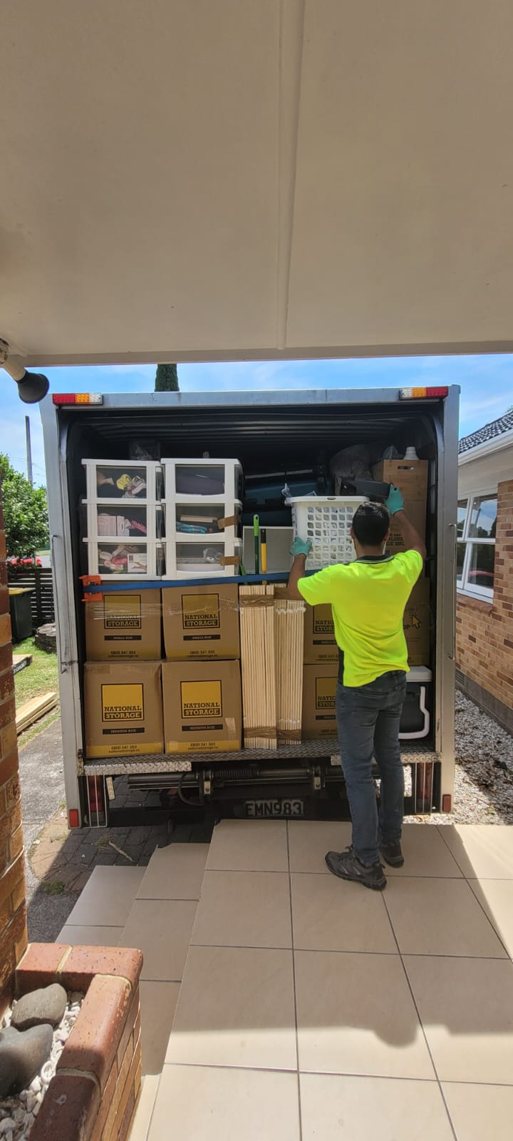 EL Transport logistics service